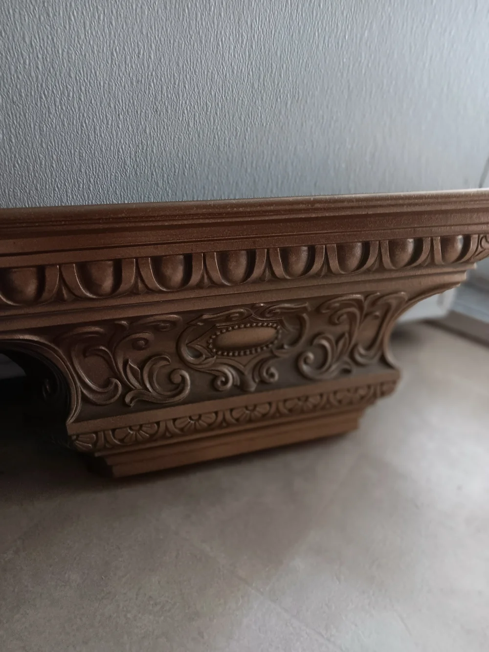 Home Interiors decorative gold
